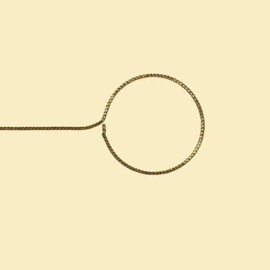 Twisted curb chain
