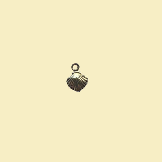 Small seashell charm